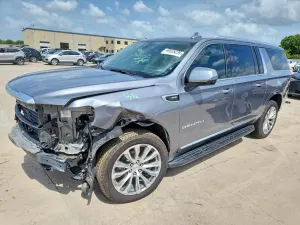 GMC Yukon 6.2L 8 2021