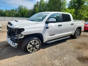 Toyota Tundra 5.7L 8 2021