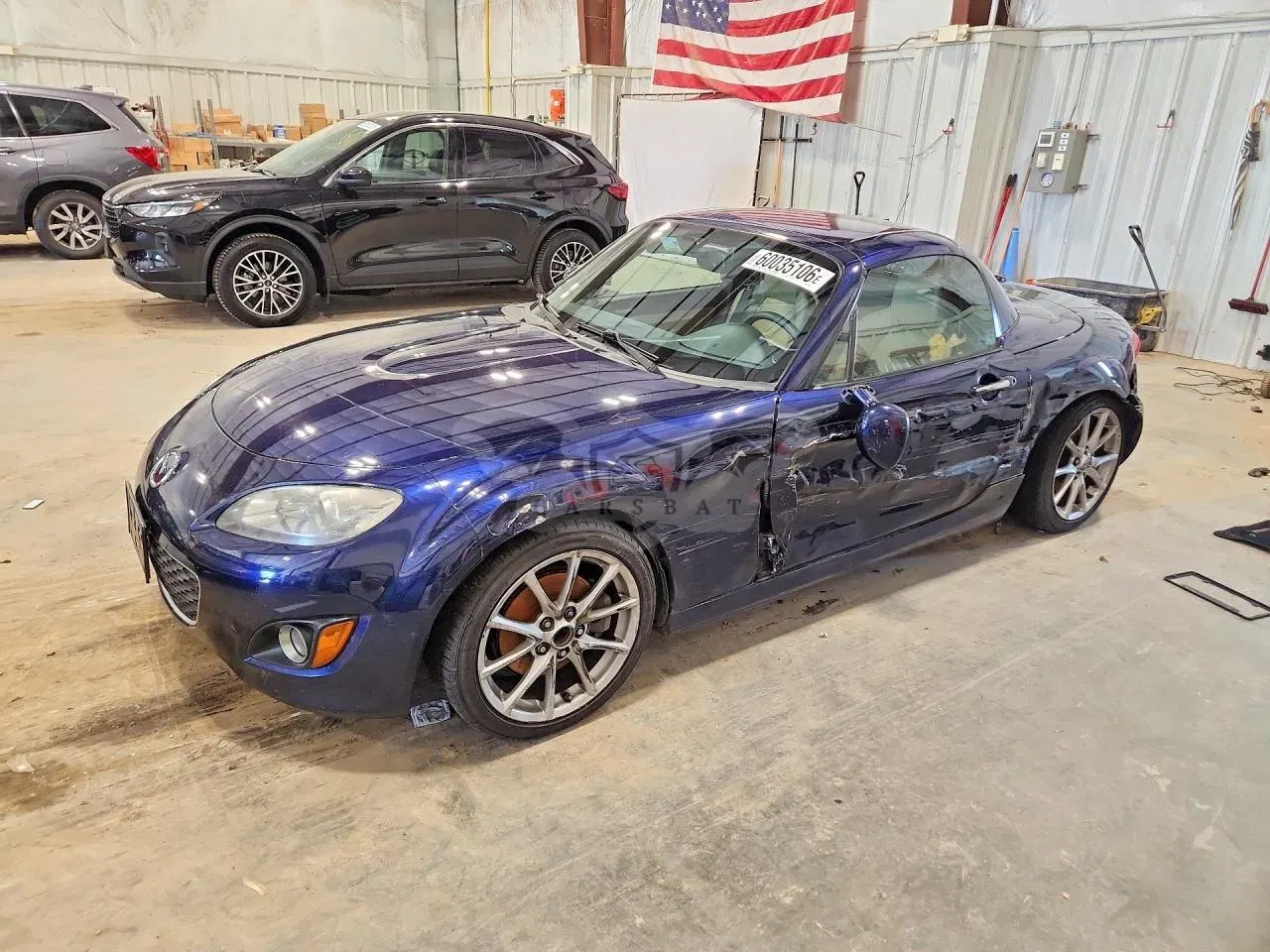 Mazda MX-5 (Miata) 2.0L 4 2010
