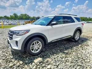 Ford Explorer 2.3L 4 2025