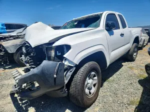 Toyota Tacoma 2.7L 4 2017