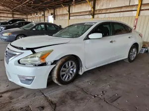 Nissan Altima 2.5L 4 2015
