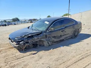 Volkswagen Passat 2.0L 4 2013