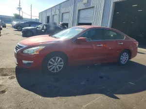 Nissan Altima 2.5L 4 2015