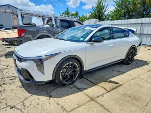 Kia K4 2.0L 4 2026