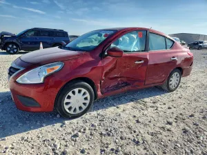 Nissan Versa 1.6L 4 2016