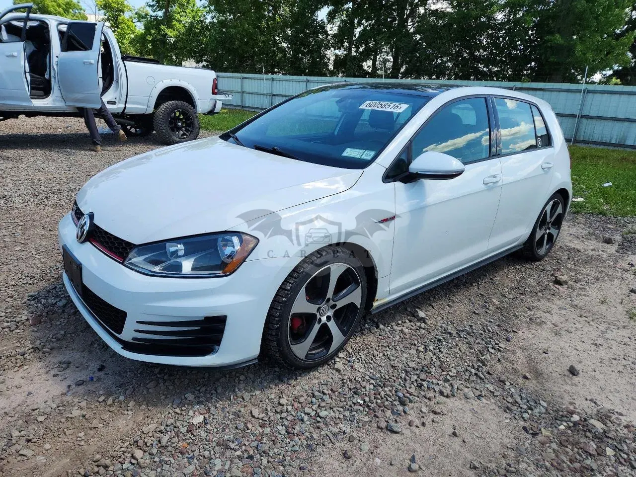 Volkswagen Golf 2L 4 2015