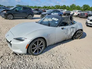 Mazda MX-5 (Miata) 2.0L 4 2016