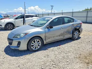 Mazda 3 2.0L 4 2012