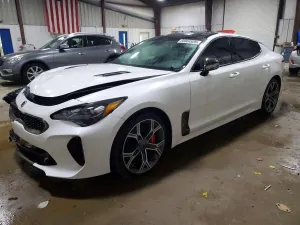 Kia Stinger 3.3L 6 2020