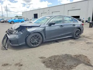 Honda Civic 2.0L 4 2025