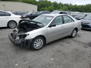 Toyota Camry LE 2.4L 4 2003