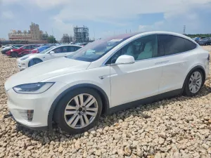Tesla Model X 2016