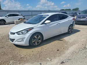 Hyundai Elantra 1.8L 4 2015