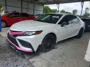 Toyota Camry 2.5L 4 2021