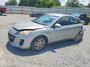 Mazda 3 2.0L 4 2012