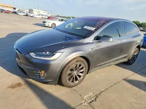 Tesla Model X 2018