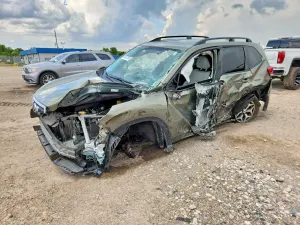 Subaru Forester 2.5L 4 2021