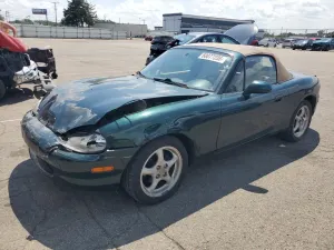 Mazda MX-5 (Miata) 1.8L 4 1999