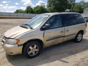 Dodge Grand Caravan (Caravan) SXT 3.3L 6 2005