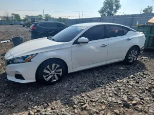 Nissan Altima 2.5L 4 2019