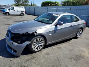 BMW 3 Series 3.0L 6 2011