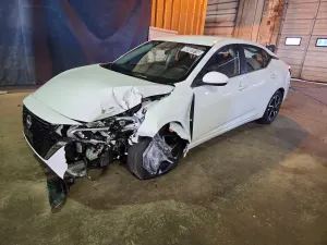 Nissan Sentra 2.0L 4 2025
