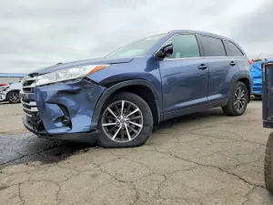 Toyota Highlander 3.5L 6 2018