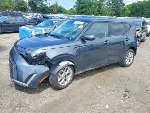 Kia Soul 2.0L 4 2025