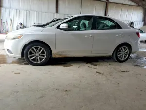 Kia Cerato / Forte / K3 2.0L 4 2013