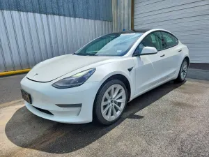 Tesla Model 3 2022