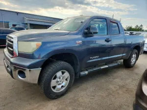 Toyota Tundra 5.7L 8 2010