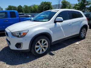 Mitsubishi Outlander 2.0L 4 2014