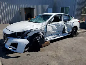 Nissan Altima 2.5L 4 2023