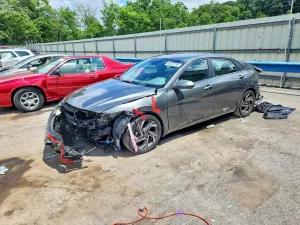 Hyundai Elantra 2.0L 4 2024