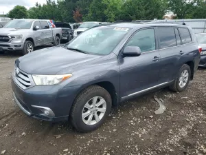 Toyota Highlander 3.5L 6 2013