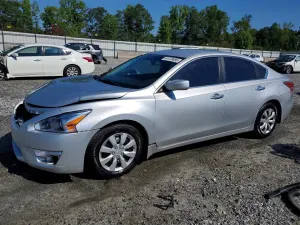 Nissan Altima 2.5L 4 2015