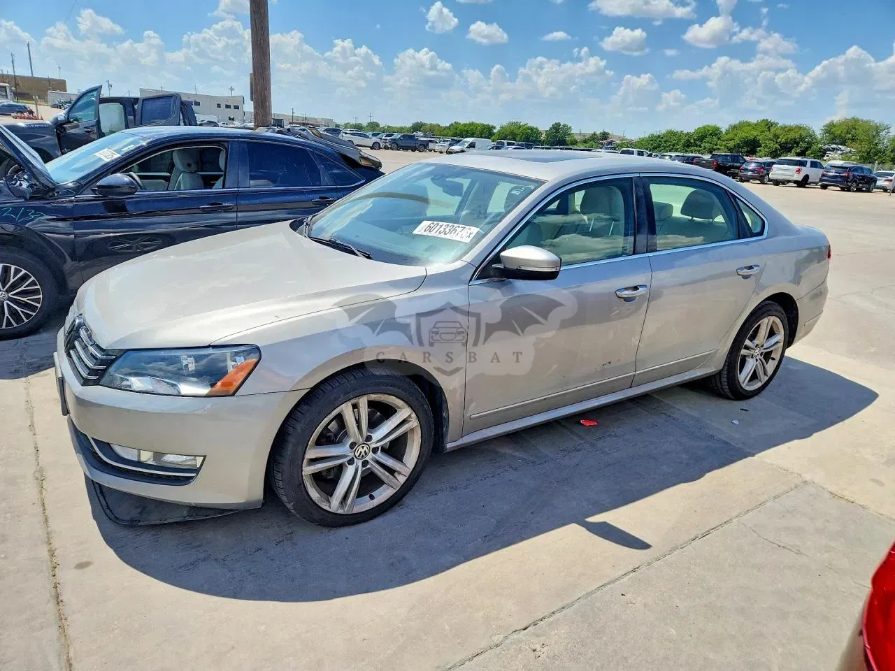 Volkswagen Passat 2.0L 4 2013