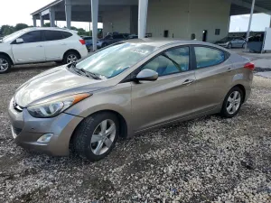 Hyundai Elantra 1.8L 4 2013