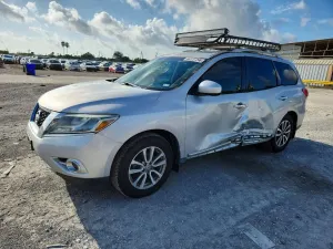 Nissan Pathfinder 3.5L 6 2015