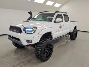 Toyota Tacoma 4.0L 6 2015