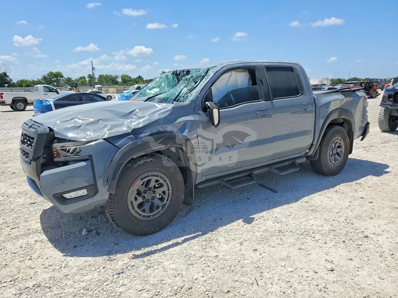 Nissan Frontier 3.8L 6 2025
