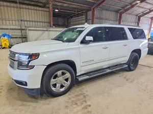 Chevrolet Suburban 5.3L 8 2016