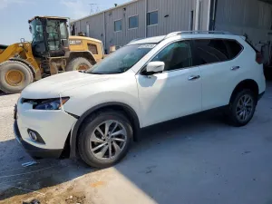 Nissan Rogue 2.5L 4 2015