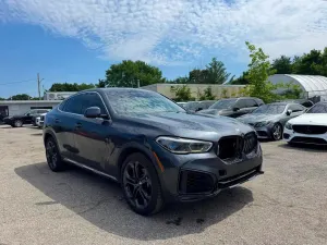 BMW X6 3.0L 6 2021