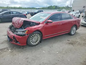 Volkswagen Passat 1.8L 4 2016