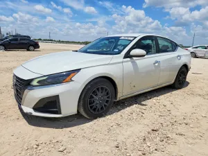 Nissan Altima 2.5L 4 2023