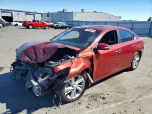 Nissan Altima 2.5L 4 2015
