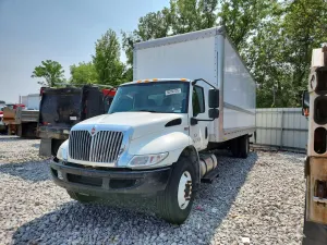 International MV Series 6.7L 6 2020