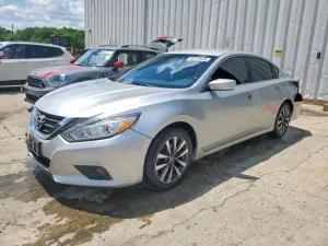 Nissan Altima 2.5L 4 2017